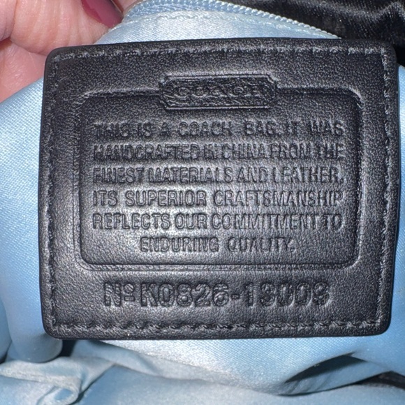 Coach Elegant Black Shoulder Bag with Silver Hardware - Picture 6 of 10